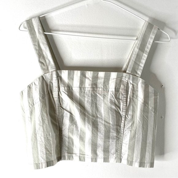 Kensie White Green Stripe Crop Top NWT - Picture 2 of 5